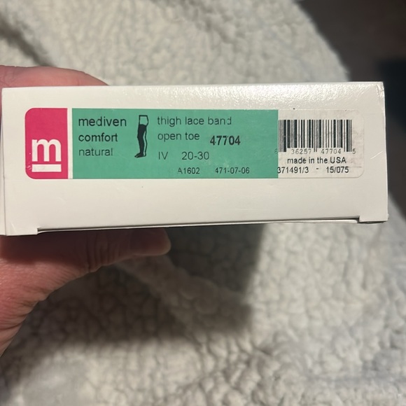 Mediven 47704 compression stocking Natural open toe 20-30mmHg IV thigh lace band - Picture 5 of 5